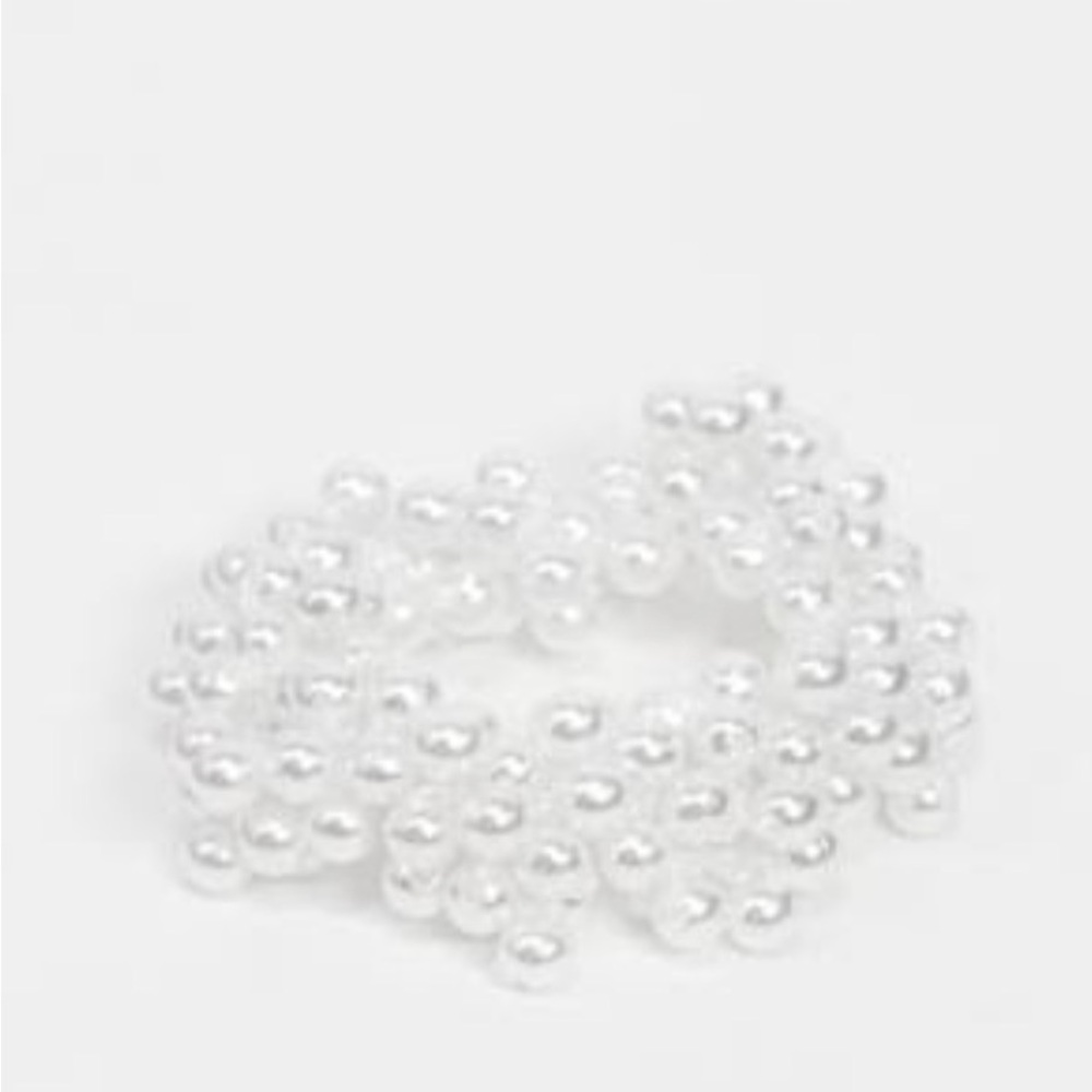 ASOS DESIGNB LONDON HAIR TIE SCRUNCHIE IN ALL OVER PEARL NEW